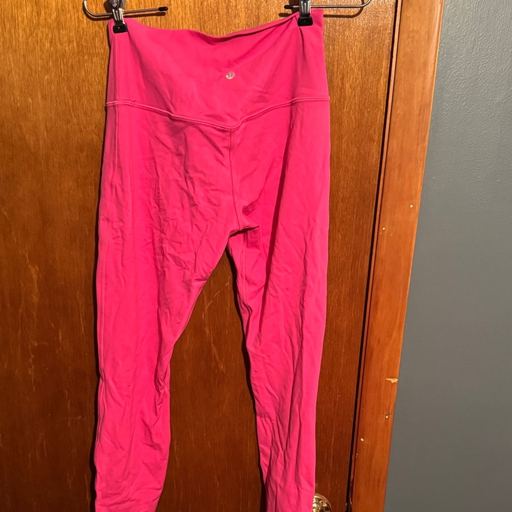 Sonic Pink LuLulemon Leggings